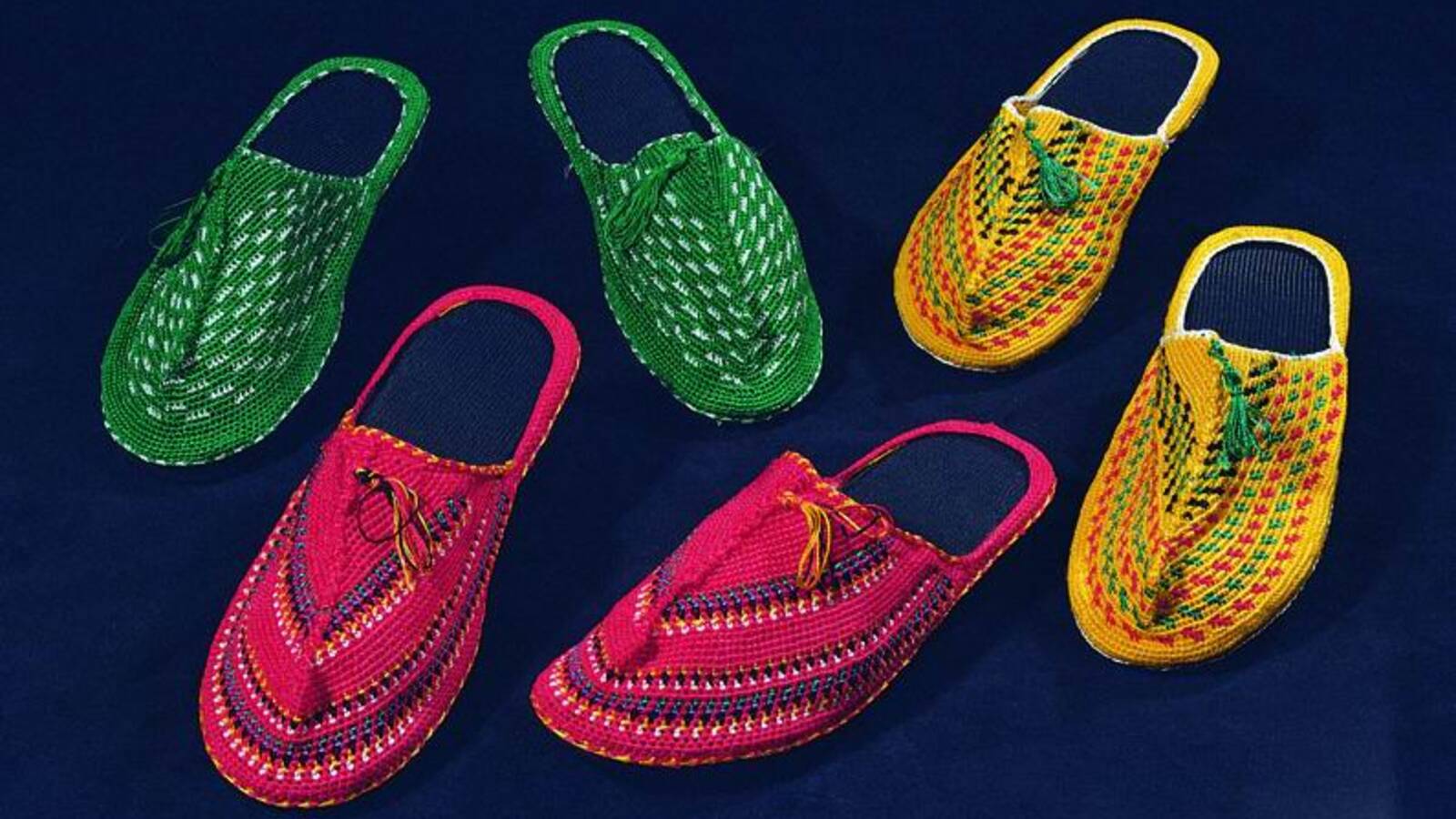 Tejer o coser de Guiveh (un tipo de zapato)